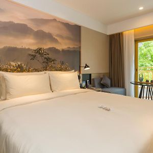 Elegant Queen Room